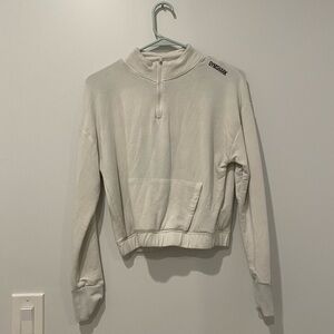 WORN TWICE GymShark medium cropped pullover zip up